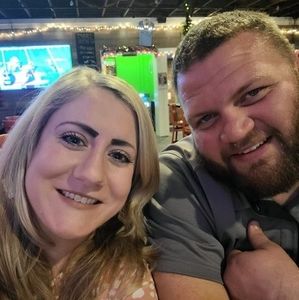 Meet your Posher, Lara